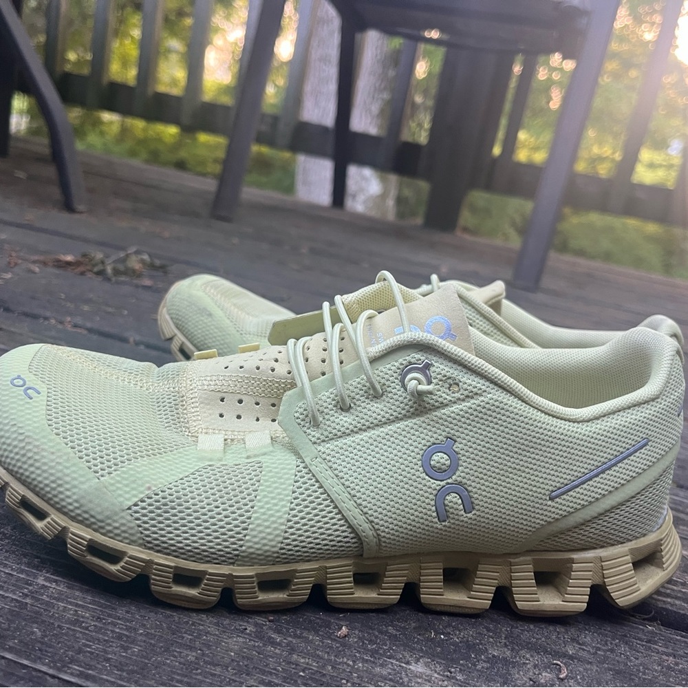 Yellow On sneakers